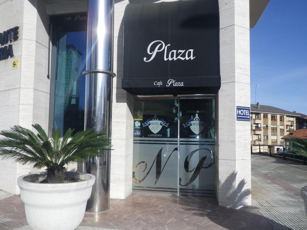 Hotel Nueva Plaza Maliano Exterior photo